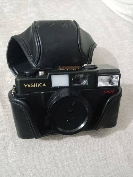 YASHICA MF-2 SUPER DX 9