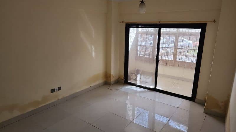 Apartment for Rent in Bath Island, Clifton 4