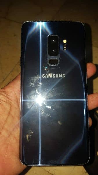 Samsung galaxy S9 plus/6/64 4