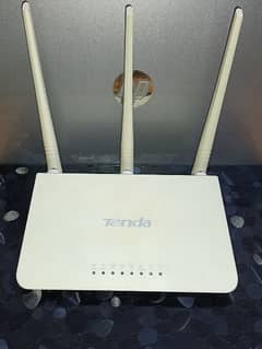 Tenda Wifi router/modem f3