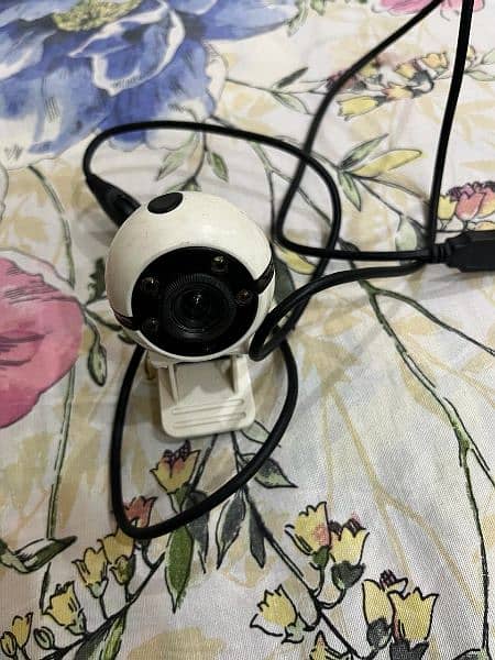 Rotateable| Web cam| for laptops | (USB wire) 1