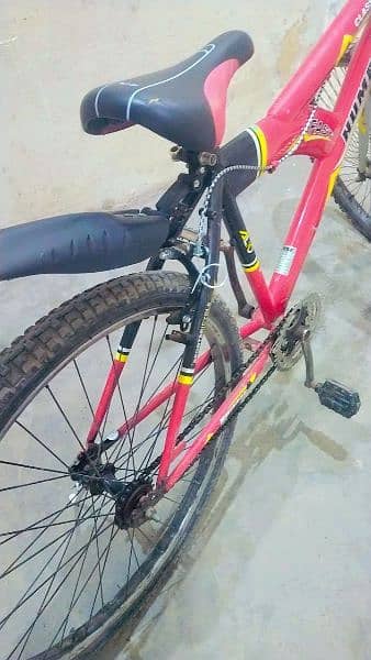 cycle size 26 inch. Allah things are in good condition. 2