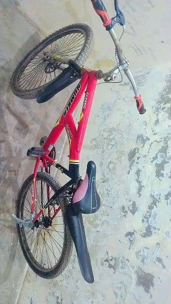 cycle size 26 inch. Allah things are in good condition. 6