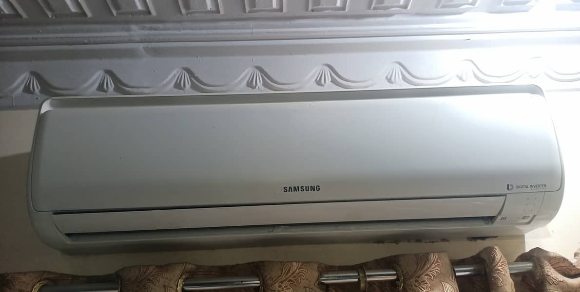Samsung Digital inverter 1.5 ton heat & cool 0
