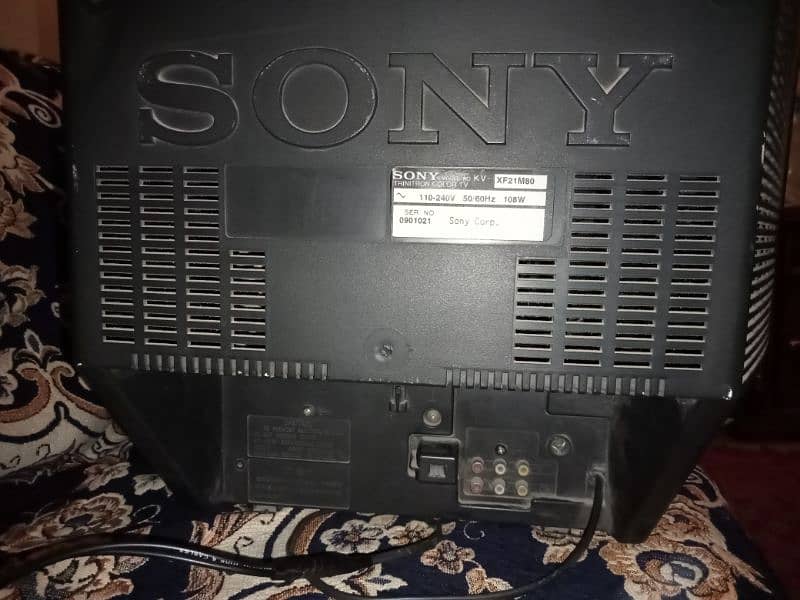 Sony TV Trinitron 4