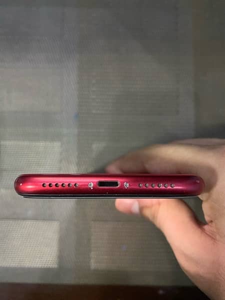 iPhone 11 Product Red Factory Unlocked. 6
