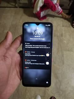 i'm selling my realme 5  4/128