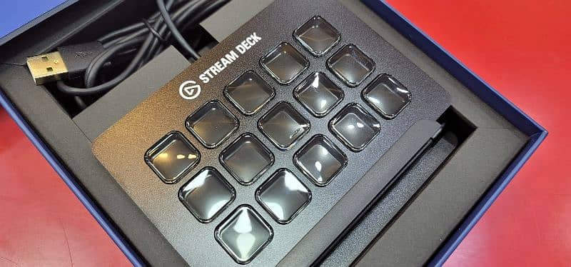 Elgato Stream Deck 15 input button screens 1