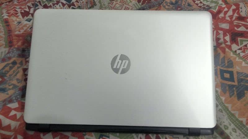 Gaming laptop HP new 3