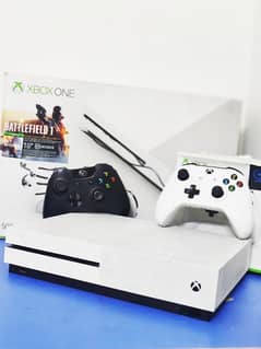 Xbox One S 500GB with 2 Controllers and 9 Games