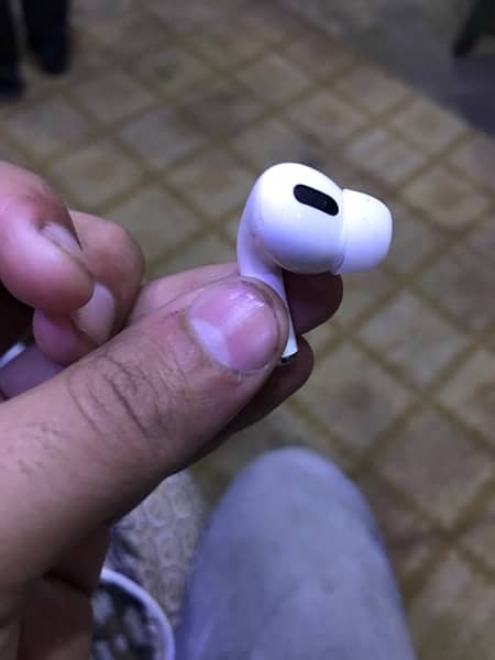 airpods pro 2nd generation 1