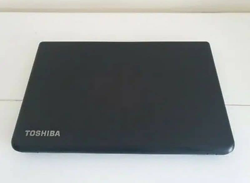 Toshiba Laptops 10/10 condition 15.6"big display numeric keyboard 3