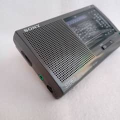 Sony sw11 Radio 12 Band Made in Japen