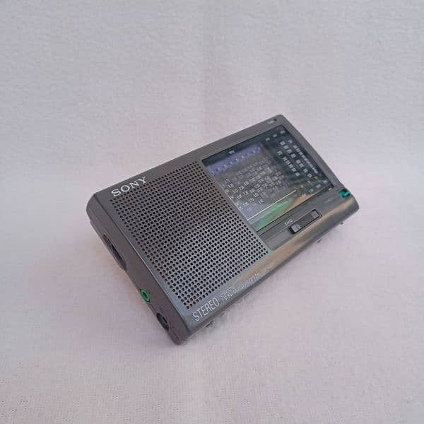 Sony sw11 Radio 12 Band Made in Japen 5