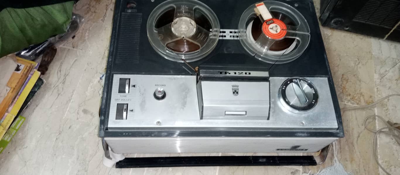 Old Tape recorders sale Pakistan Grundig 0