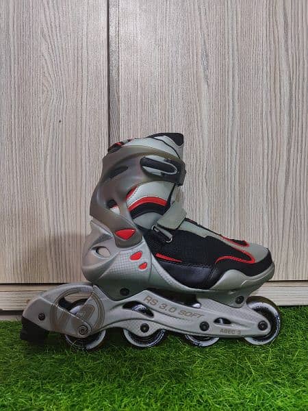 roller skate 13