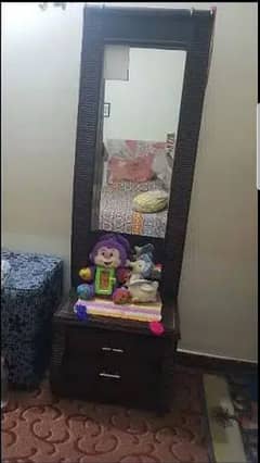 dressing table excellent conditio