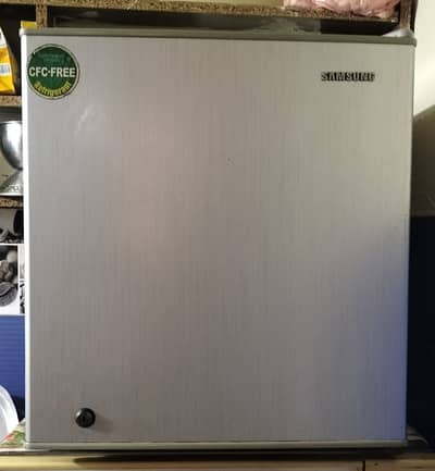 Samsung Mini Refrigerator_Perfect Piece