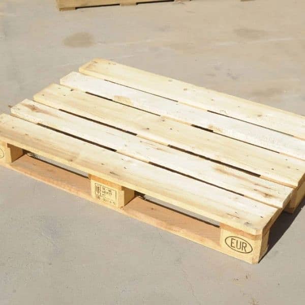 wooden pallet for sale in Gujranwala 4