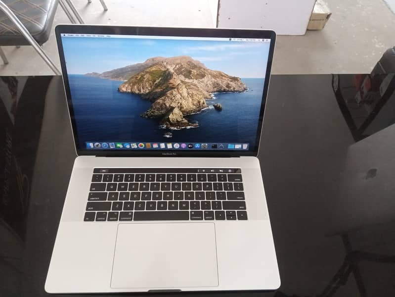 Apple MacBook Pro  2016 Core i7 16/512 0