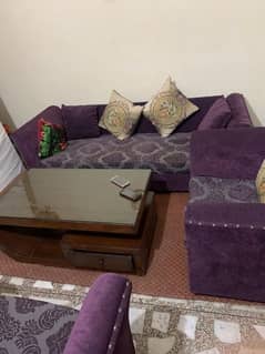 5 seater sofa with table