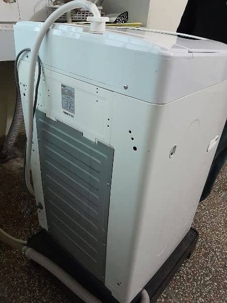 Fully Automatic Washing and dryer machine 8