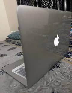 Mac book 2015 end up for sale