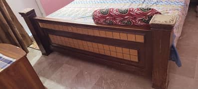 woode furniture for sale