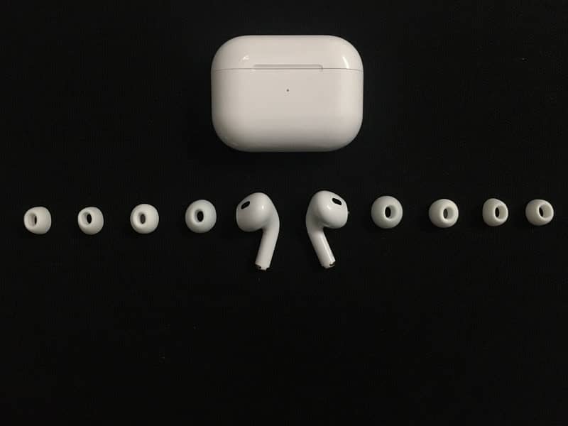 AirPods Pro 2{latest generation} / Made in JAPAN / A+ premium quality 2