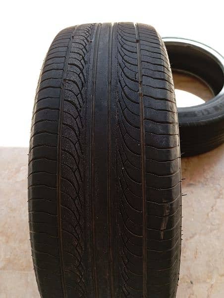 Used tyre 15 ream size. 3