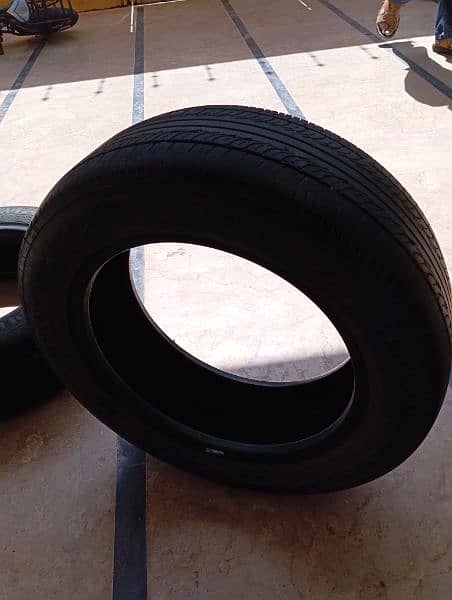 Used tyre 15 ream size. 6
