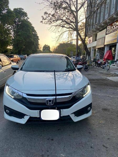 Civic  2017  Bank leased 0