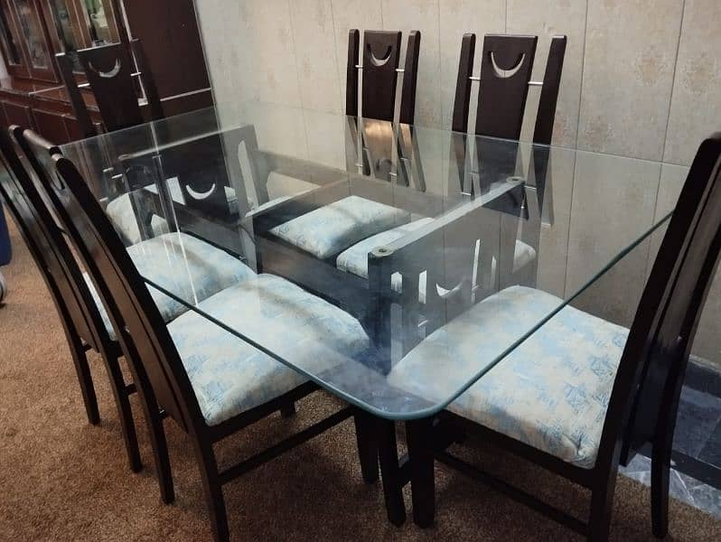 Dining table with 6 chairs 7