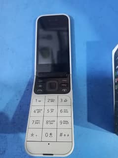 Nokia 2720 Flip Bilkul new hai contact: 03204491394