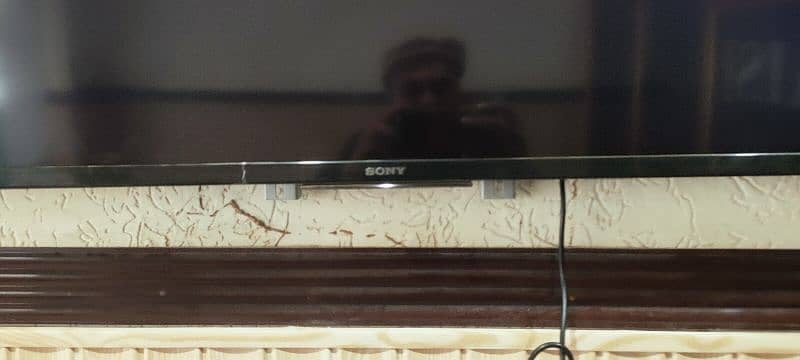 SONY KD-49X9000F

49 inches uhd 4k SAMRAT original 2