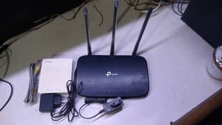 High-Performance Networking Gear: TP-Link 940N Wifi Router + Fiber ONU