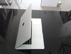 apple macbook pro 2019 core i9 16/512