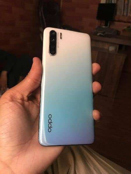 Oppo F15 8/128 with Box 1