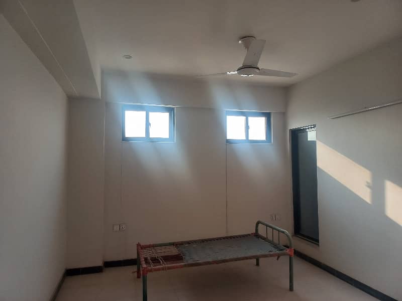 Flat For Sale Ghouri Twon Kalama Chock Phase 4a 5
