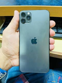 IPHONE 11 PRO MAX 256 GB PTA APPROVED