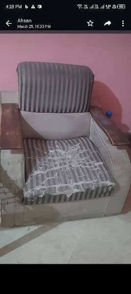 I want to sell my 5 seater sofa set 3