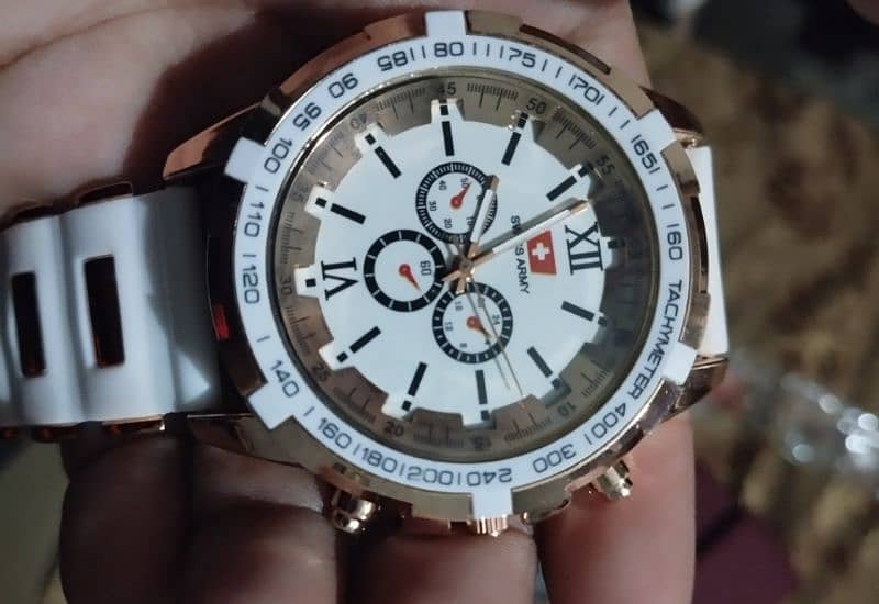 MEN'S SPORT CASUAL ORIGINAL AND BRANDED WATCH 11