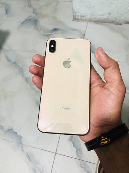 IPHONE XS MAX PTA APPROVED 64GB 1
