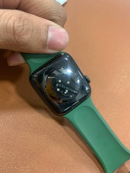 Apple Watch series 7 45mm Green 5