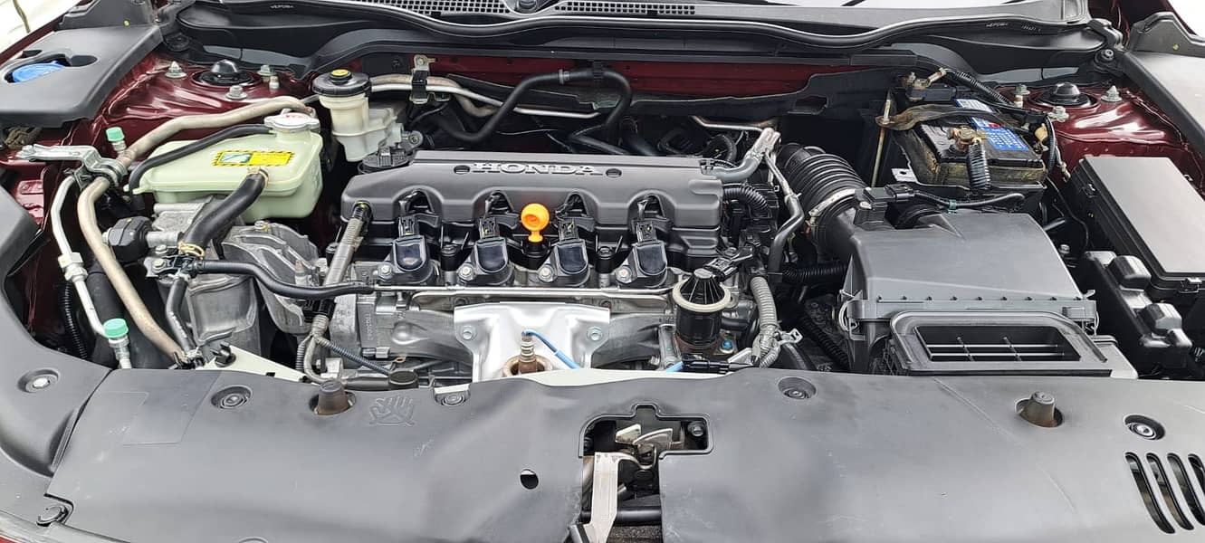Honda Civic Oriel 1.8 i-VTEC CVT 2020 4