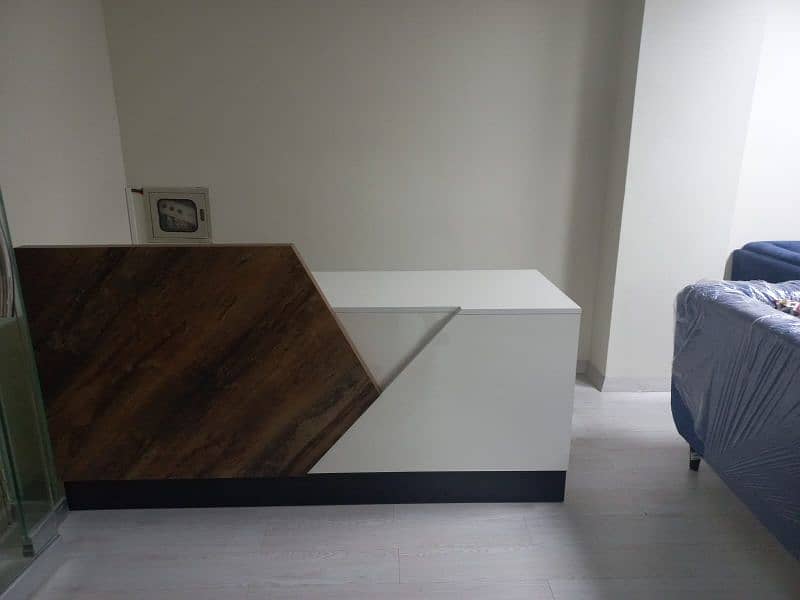 Office Furniture Reception Counters Available 4