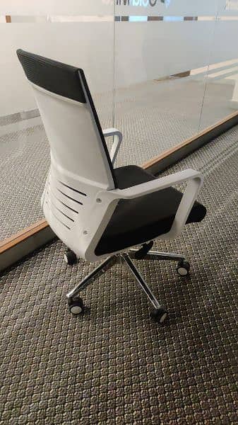 Office Chairs Revolving and Fixed 18