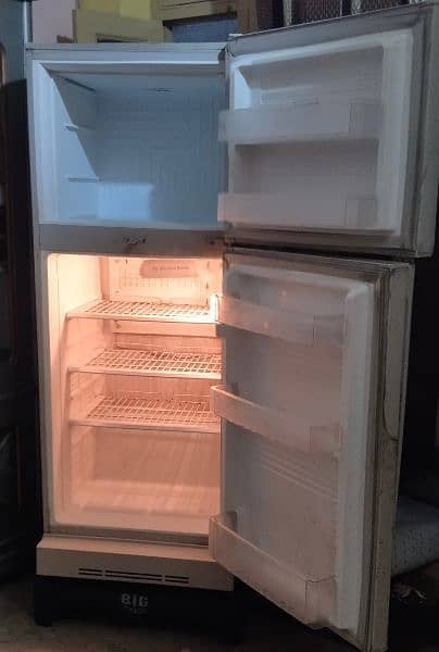 Pell fridge 2