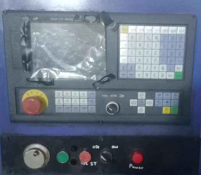 CNC lathe machine operatoe 3