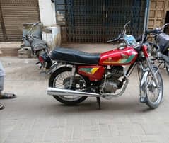 Honda 125 model 1995 Karachi nbr complete faile 03256137570